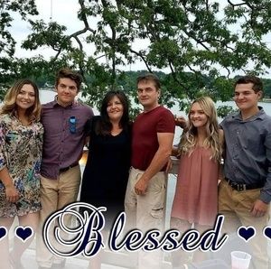 Meet your Posher, Lisa